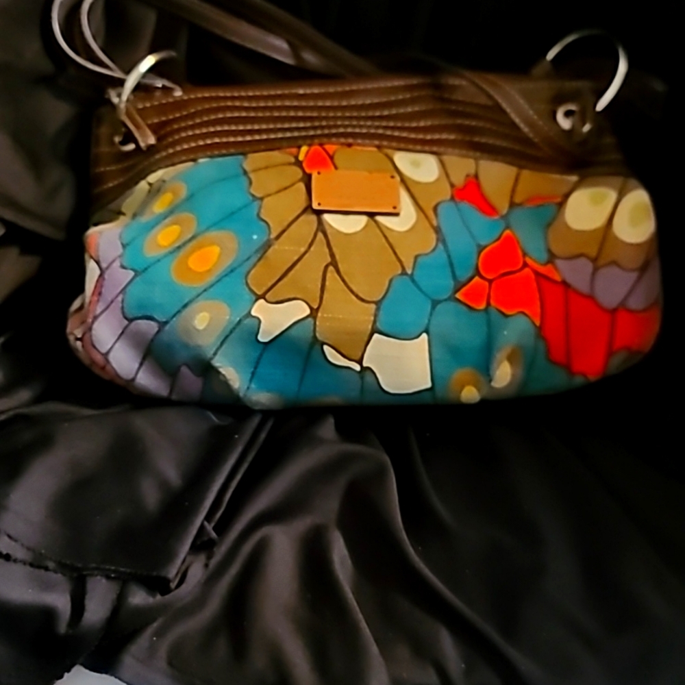 Relic handbag7x11 butterfly wing motif
